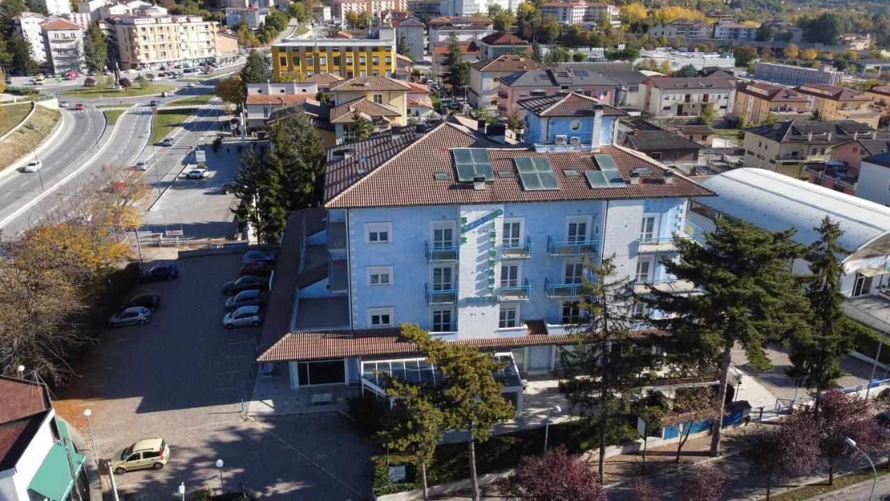 Hotel Azzurro L'Aquila Exterior photo